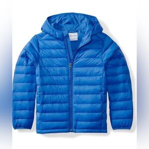 Amazon Essentials Boys Med Size 8 Lightweight Water-Resistant Packable Hood